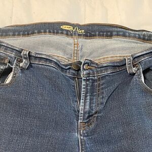 Old Navy Live Dark Indigo Blue Straight Leg Jeans